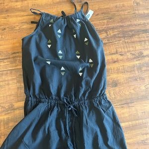 Old navy black with green and white triangles